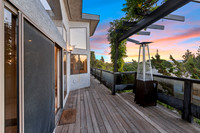 Twilight real estate photography of a luxury Hayward home at sunset