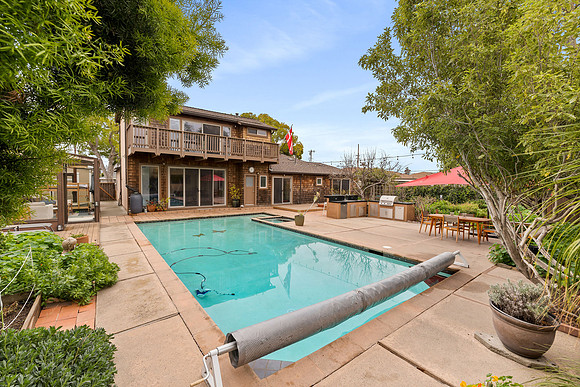 Daytime real estate photography of a luxury property in San Jose California