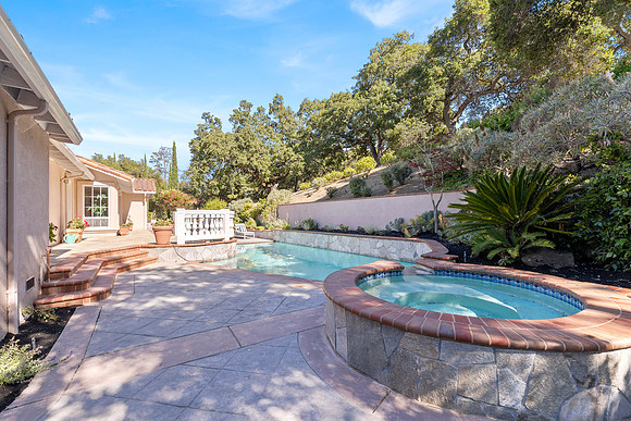 Daytime real estate photography of a luxury property in Los Altos Hills California